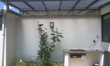 🌟🏡 ¡Residencia en Lomas Virreyes, Calimaya! 🌳🏠 Dos Niveles | 3 Recámaras 🛏️ | 2 Estacionamientos 🚗 |  Jardín y Asador