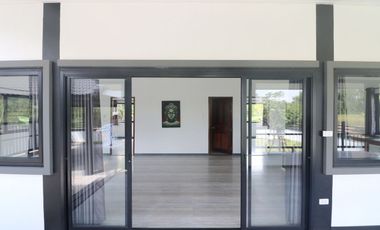 A 2 Bedroom, 2 Bathroom Modern Home For Sale In Mueang Nong Khai District, Thailand