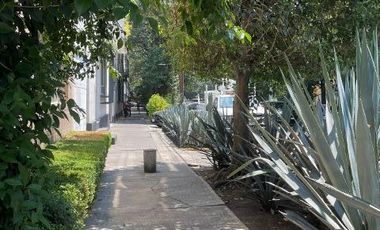 Invierte en venta de edificio: 5 depas, 4 niveles, 5 estacionamientos en Condesa