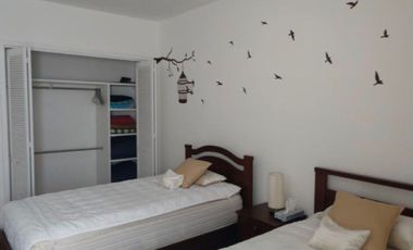 Invierte en venta de edificio: 5 depas, 4 niveles, 5 estacionamientos en Condesa