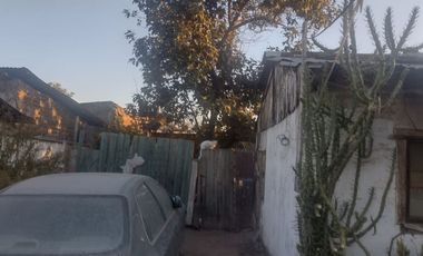 Casa con Gran sitio en población La Granja