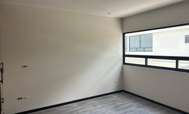 Exclusiva Casa con Roof Garden y Jacuzzi en Privada de Alta Plusvalía