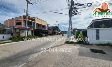 ที่ดินพร้อมบ้านเดี่ยวชั้นเดียวติดโครงการทรอปิคอลเลควิว อำเภอชะอำ เพชรบุรี เนื้อที่ 61 ตารางวา