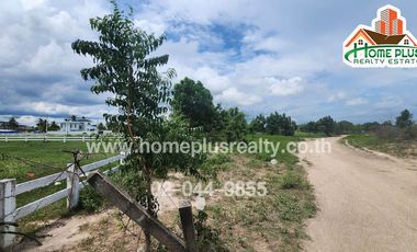 ที่ดินใกล้ท่าอากาศยานหัวหิน ตำบลชะอำ อำเภอชะอำ เพชรบุรี เนื้อที่ 3 ไร่ 2 งาน 5 ตารางวา