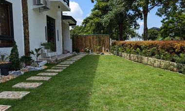 For Sale: House in SOLEN RESIDENCES, Sta. Rosa. Laguna