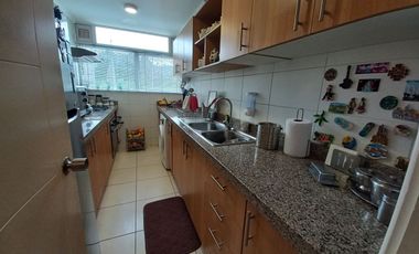 Quilpué. Extraordinario y moderno departamento en primer piso.