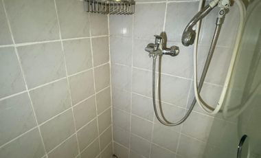 Cozy Corner of the City Near SM Pasig Hypermart | Loft Type Unit for Sale @ The Cambridge Village