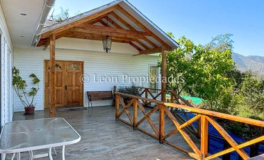 Leon Propiedades vende casa en condominio sector Miraflores, Curacaví.