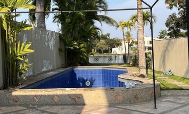 Samborondón, Alquilo Excelente Casa de 6 dormitorios