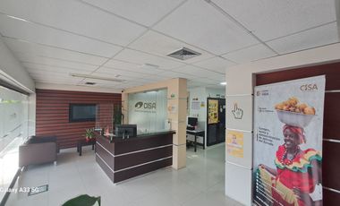 Se vende oficina en Prado office Center Barranquilla