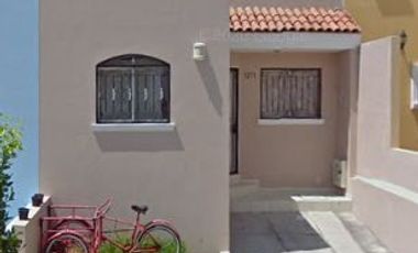 REMATO CASA EN JARDINES DEL VERGEL ZAPOPAN