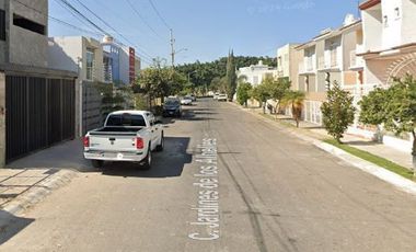 REMATO CASA EN JARDINES DEL VERGEL ZAPOPAN
