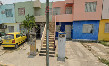 Casa en Remante Bancario.  **Fantástica oportunidad que no puede dejar pasar**