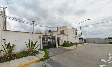 Casa en Remante Bancario.  **Fantástica oportunidad que no puede dejar pasar**