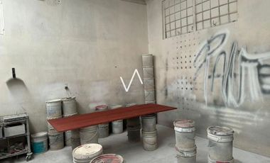 Bodega en Venta en Jardines de Santa Isabel.