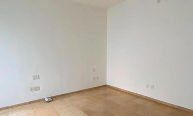 CASA EN VENTA EN JURIQUILLA
