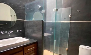 CASA EN VENTA EN JURIQUILLA