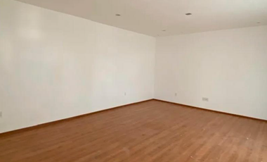 CASA EN VENTA EN JURIQUILLA