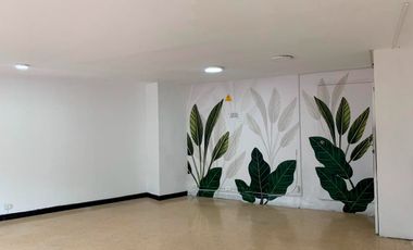 46815 Local en Arriendo Patio Bonito