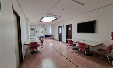 SE RENTA OFICINA EN LA COL. JARDIN BALBUENA