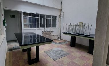 SE RENTA OFICINA EN LA COL. JARDIN BALBUENA