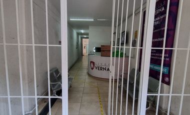 SE RENTA OFICINA EN LA COL. JARDIN BALBUENA