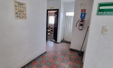 SE RENTA OFICINA EN LA COL. JARDIN BALBUENA