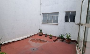 SE RENTA OFICINA EN LA COL. JARDIN BALBUENA