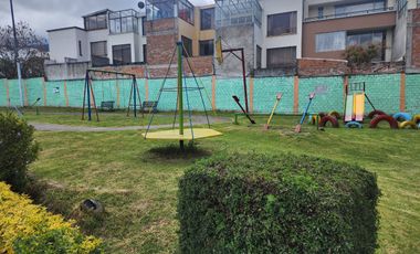 SE ARRIENDA APTO ZONA NORTE CONJ CERRADO