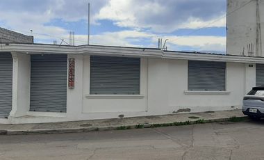 OPORTUNIDAD, en PIFO vendo Propiedad con 3 locales en varios ambientes, estacionamientos