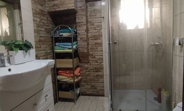 Venta hermosa casa a pasos de Autopista Central