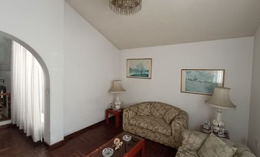 Casa Como Terreno O Inversionistas Que Desean Ampliar Su Negocio En Santiago de Surco