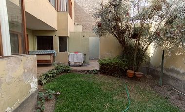 Casa Como Terreno O Inversionistas Que Desean Ampliar Su Negocio En Santiago de Surco