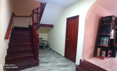 VENTA DE CASA EN LA PERLA ALTA CALLAO