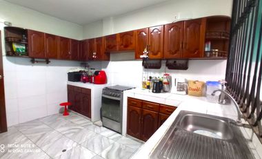 VENTA DE CASA EN LA PERLA ALTA CALLAO