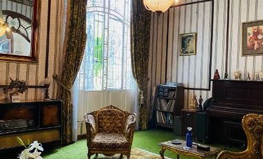 Venta casa antigua en Col. Roma Norte: 570m2, 3 recámaras, 5 baños, 4 estac.