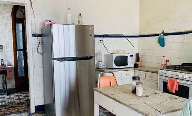 Venta casa antigua en Col. Roma Norte: 570m2, 3 recámaras, 5 baños, 4 estac.