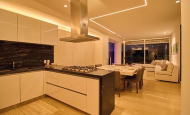RENTA - MAJESTUOSO PENTHOUSE VEDANA 