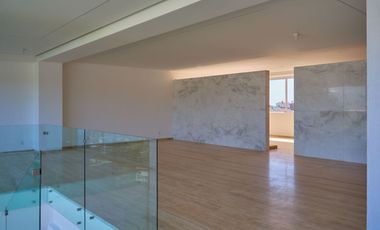 RENTA - MAJESTUOSO PENTHOUSE VEDANA 