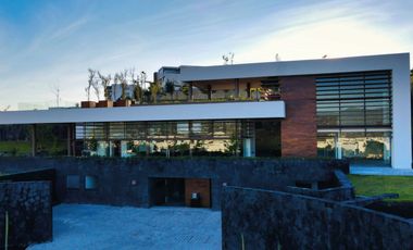 RENTA - MAJESTUOSO PENTHOUSE VEDANA 