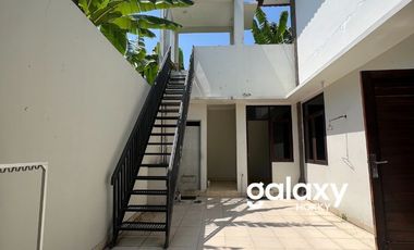 DISEWAKAN RUMAH 2 LANTAI TUKAD BADUNG SIDAKARYA DENPASAR, BALI