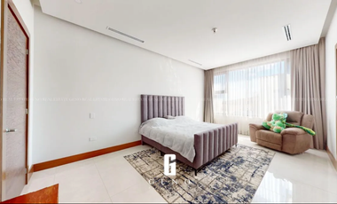 CASA EN VENTA EN LOMAS DEL VALLE