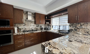 CASA EN VENTA EN QUINTAS DEL SOL REMODELADA Y CON ALBERCA