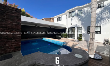 CASA EN VENTA EN QUINTAS DEL SOL REMODELADA Y CON ALBERCA