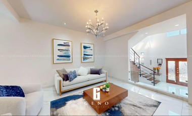 CASA EN VENTA EN QUINTAS DEL SOL REMODELADA Y CON VESTIDOR AMPLIO