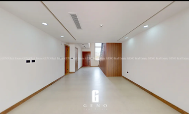 CASA EN VENTA EN BOSQUE REAL CON ACABADOS MODERNOS