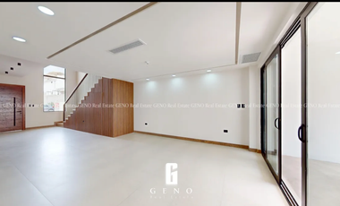 CASA EN VENTA EN BOSQUE REAL CON ACABADOS MODERNOS
