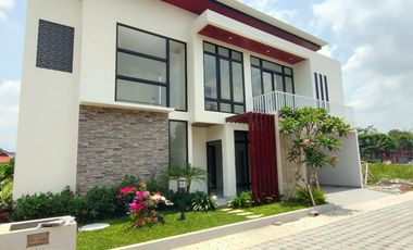 Rumah View Gn Merapi di Sleman 190 meter dari Resto Jejamuran