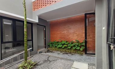 Rumah Artistik Siap Huni di Sleman dekat Sleman City Hall