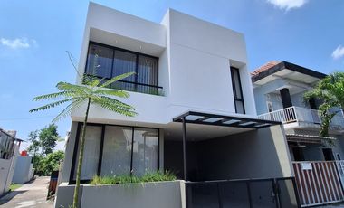 Rumah Industrial Modern Full Furnished di Sleman 7 menit dari Kampus UII
